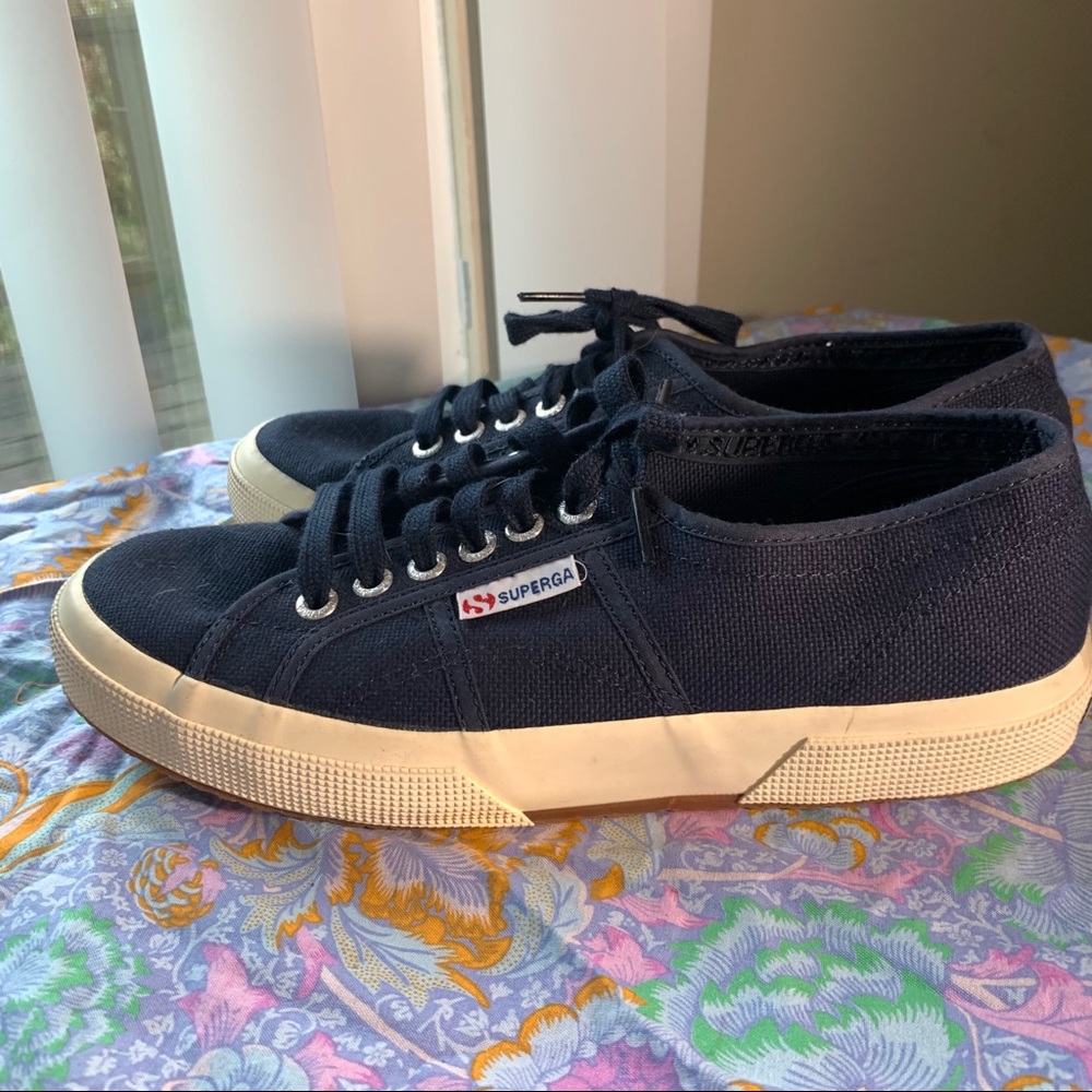 New Navy Superga tennis shoes